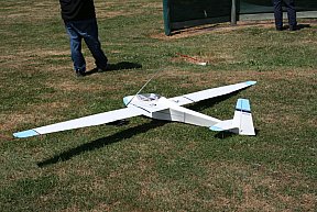 Cup Day Aero Tow 2015