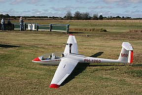 Model Engines Fun Fly 2014